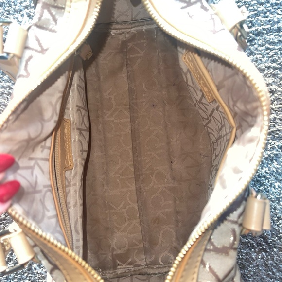 CALVIN KLEIN AUTHENTIC CAMEL SIGNATURE SATCHEL BAG HANDBAG PURSE - Picture 6 of 8